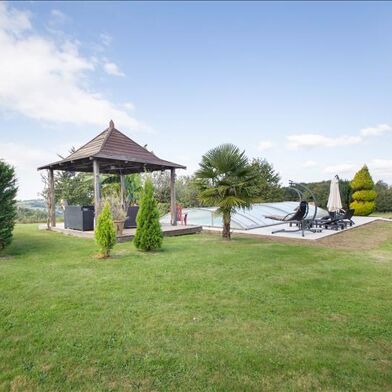 Maison 5 pièces 369250 €