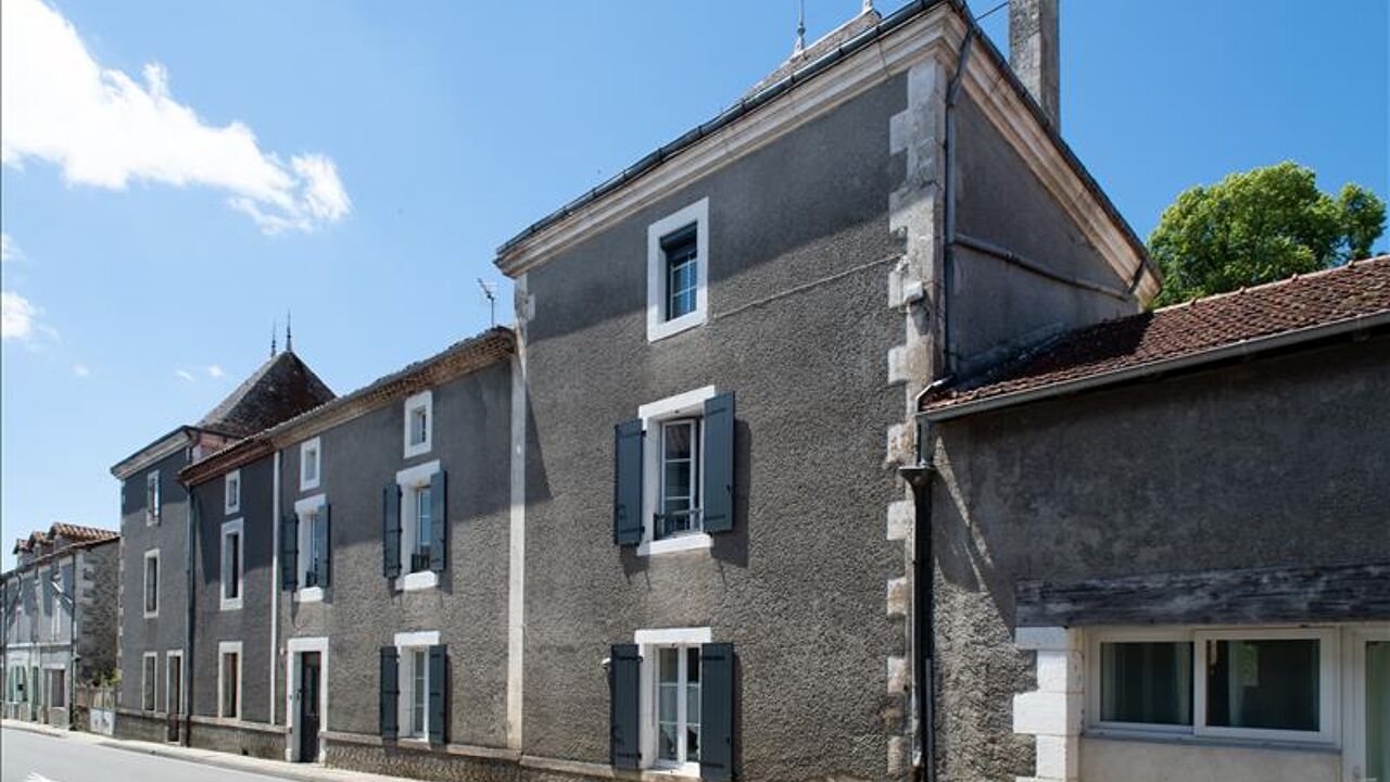 maison 6 pièces 217 m2 à vendre à Augignac (24300)