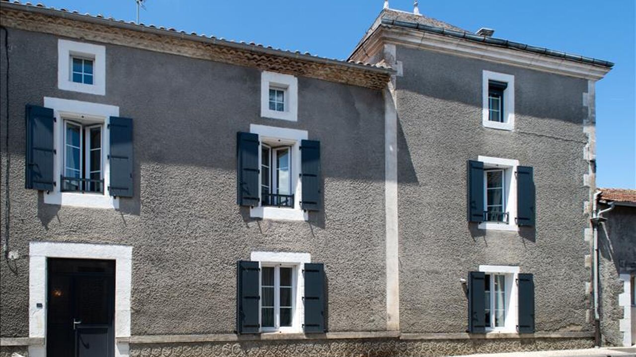 maison 6 pièces 217 m2 à vendre à Augignac (24300)