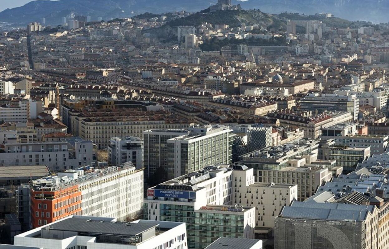 commerce  pièces 231 m2 à vendre à Marseille 2 (13002)