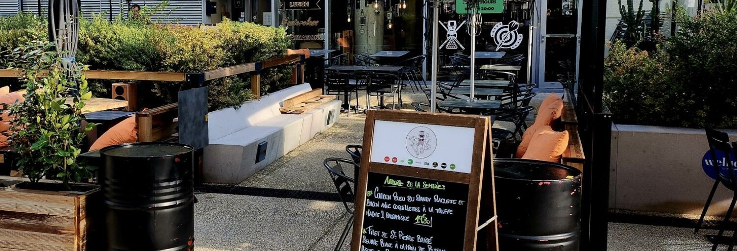 Commerce  231 m² à vendre à Marseille 2 (13002)