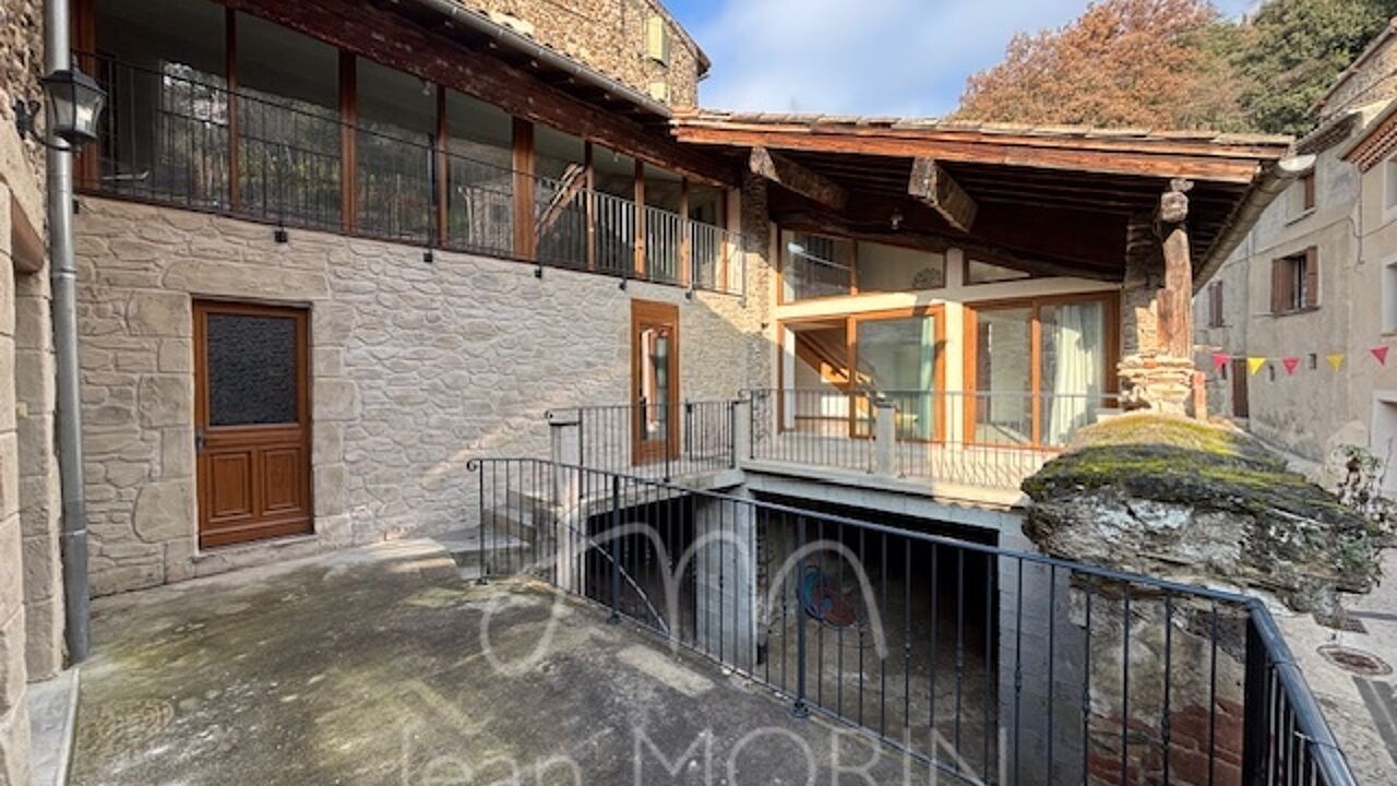 maison 8 pièces 200 m2 à vendre à Beauchastel (07800)