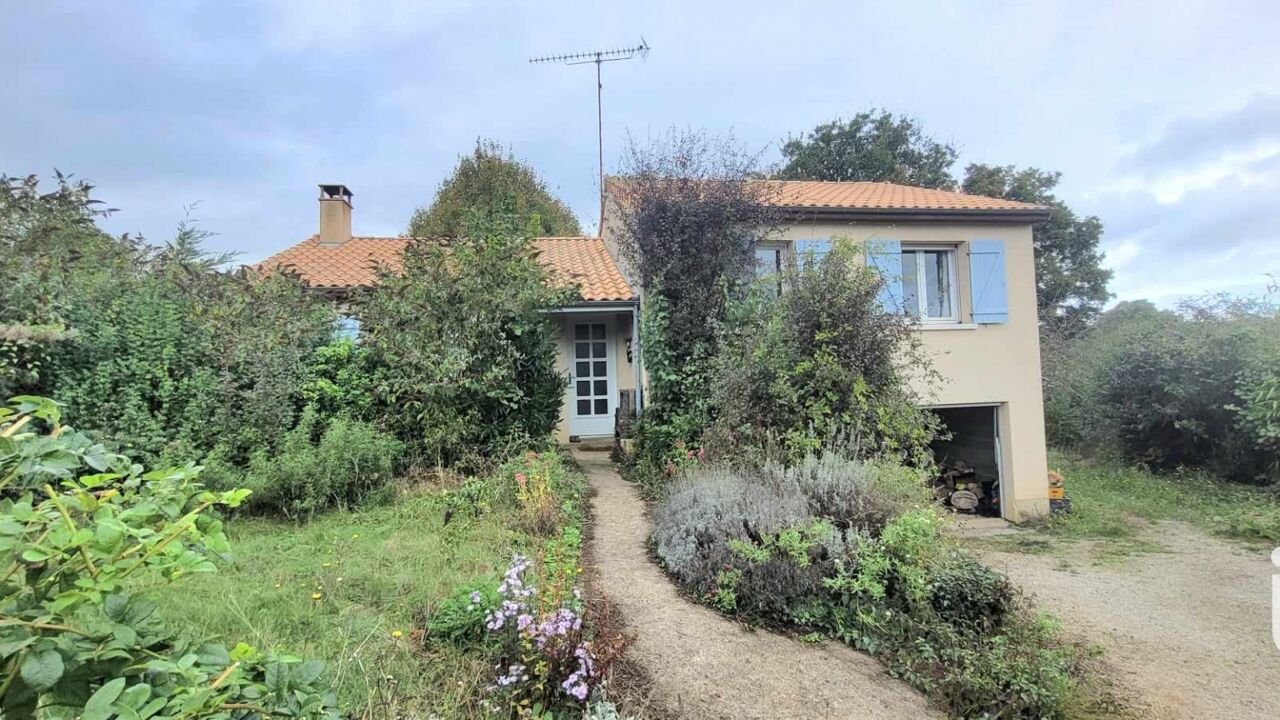 maison 4 pièces 90 m2 à vendre à Nouaillé-Maupertuis (86340)