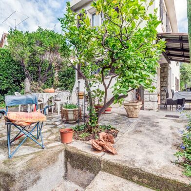 Maison 4 pièces 599000 €