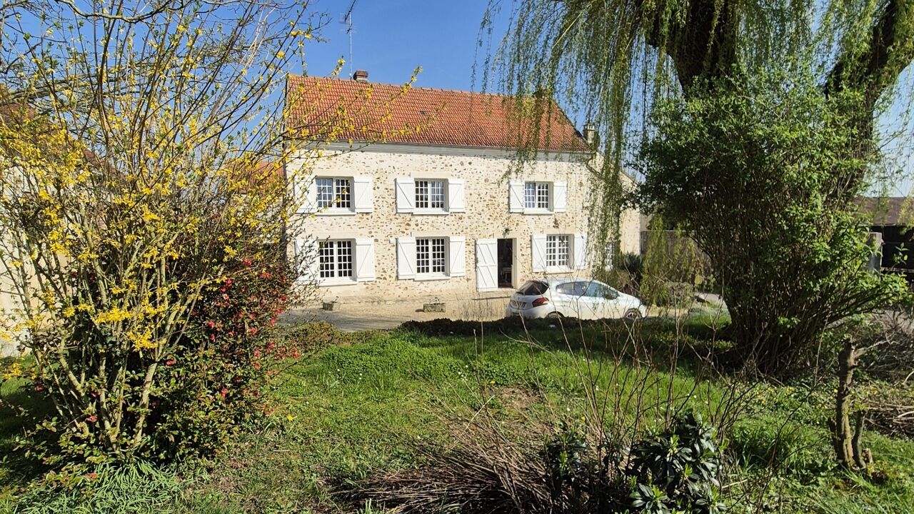 maison 6 pièces 155 m2 à vendre à Tancrou (77440)