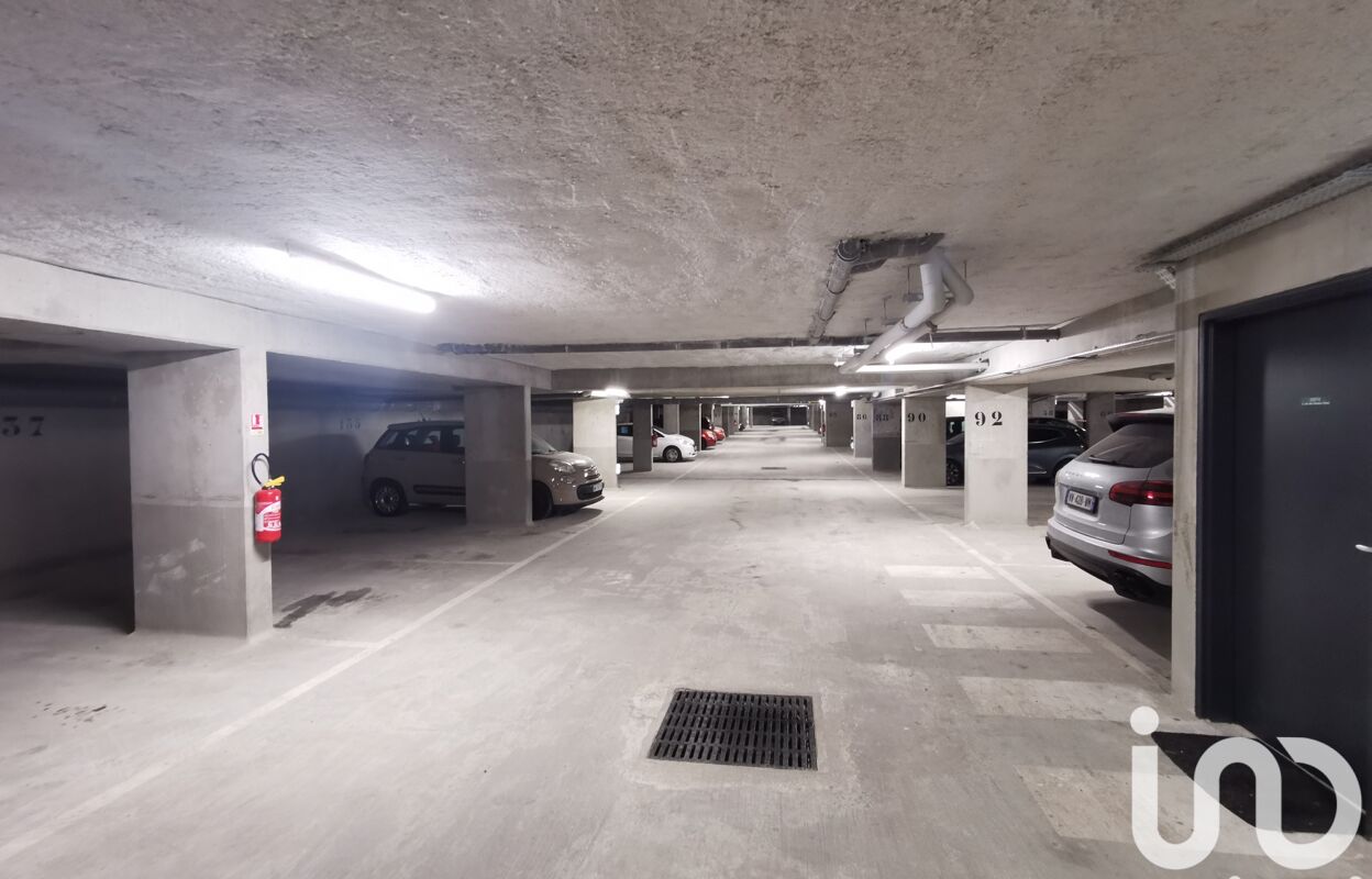 garage  pièces 12 m2 à vendre à Montfermeil (93370)