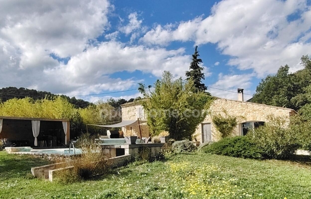 maison 7 pièces 172 m2 à vendre à Cucuron (84160)