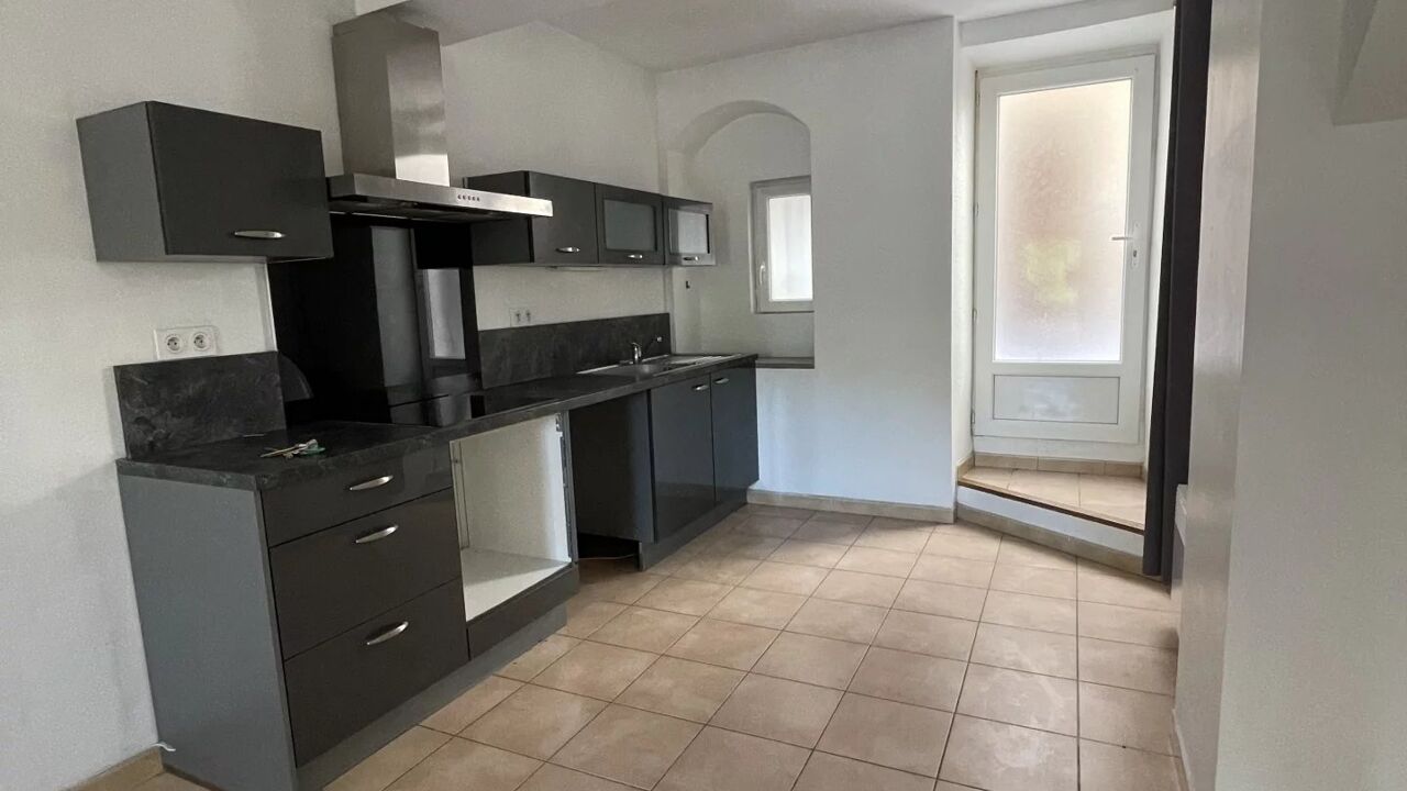 maison 4 pièces 79 m2 à vendre à Jouques (13490)