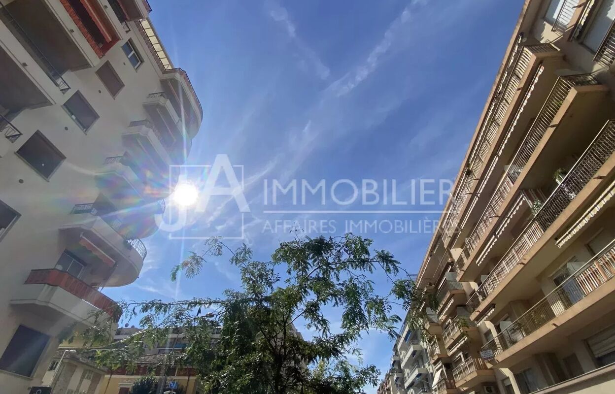 appartement 4 pièces  m2 à vendre à Nice (06100)