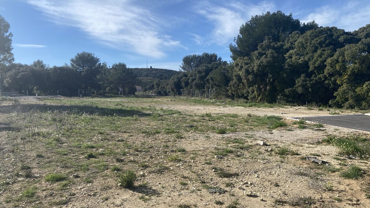 terrain 700 m2 à construire à Lançon-Provence (13680)