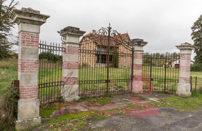 'LA VILLA DES FLEURS' — photo 3
