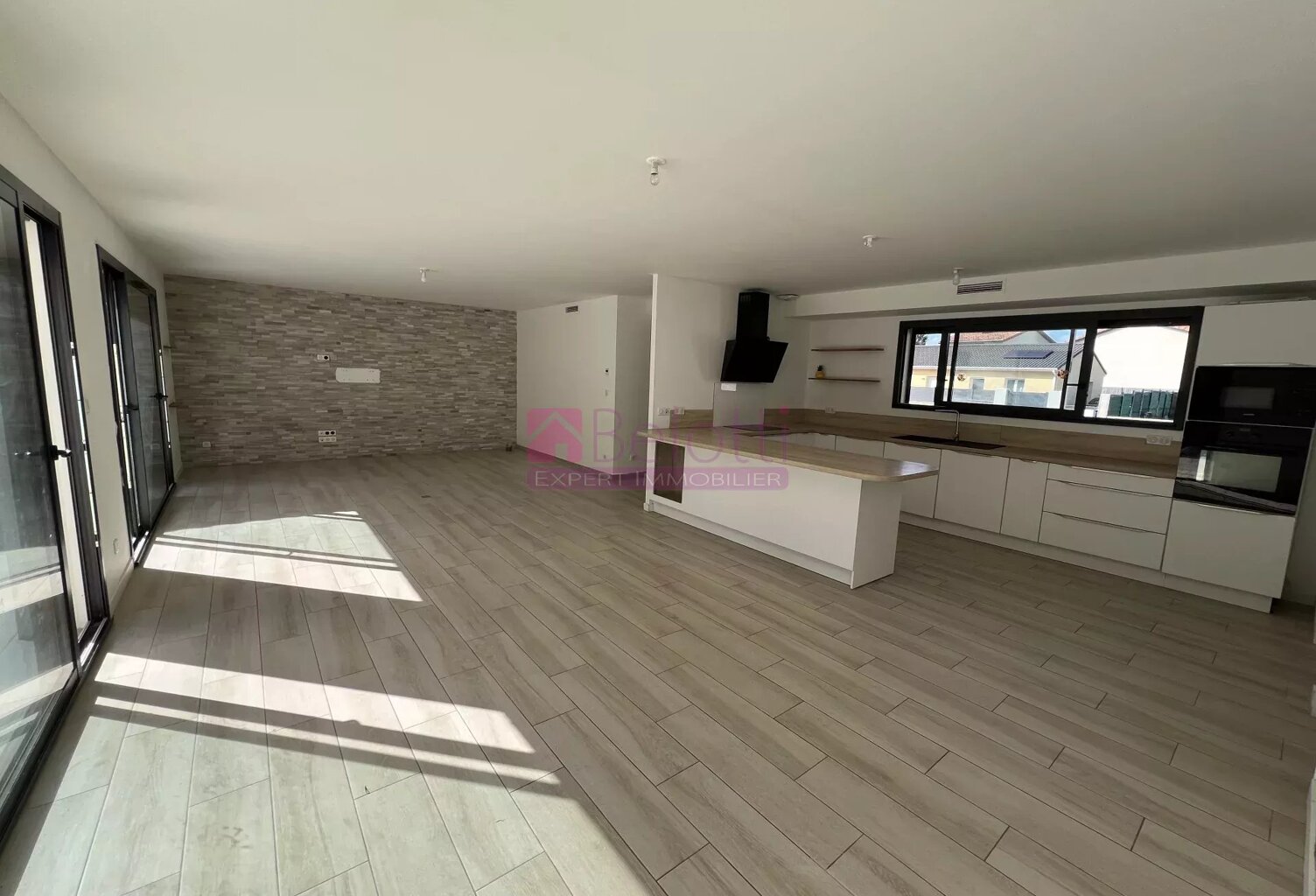 MAISON T5 + PISCINE — photo 1