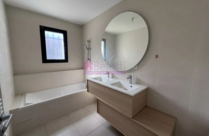 MAISON T5 + PISCINE — photo 5
