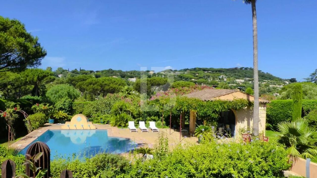 maison 6 pièces 164 m2 à vendre à Saint-Tropez (83990)