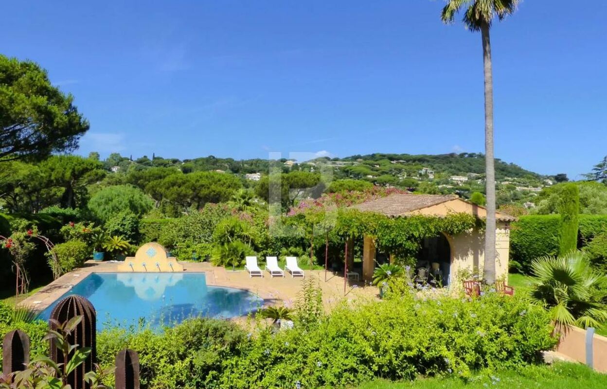 maison 6 pièces 164 m2 à vendre à Saint-Tropez (83990)