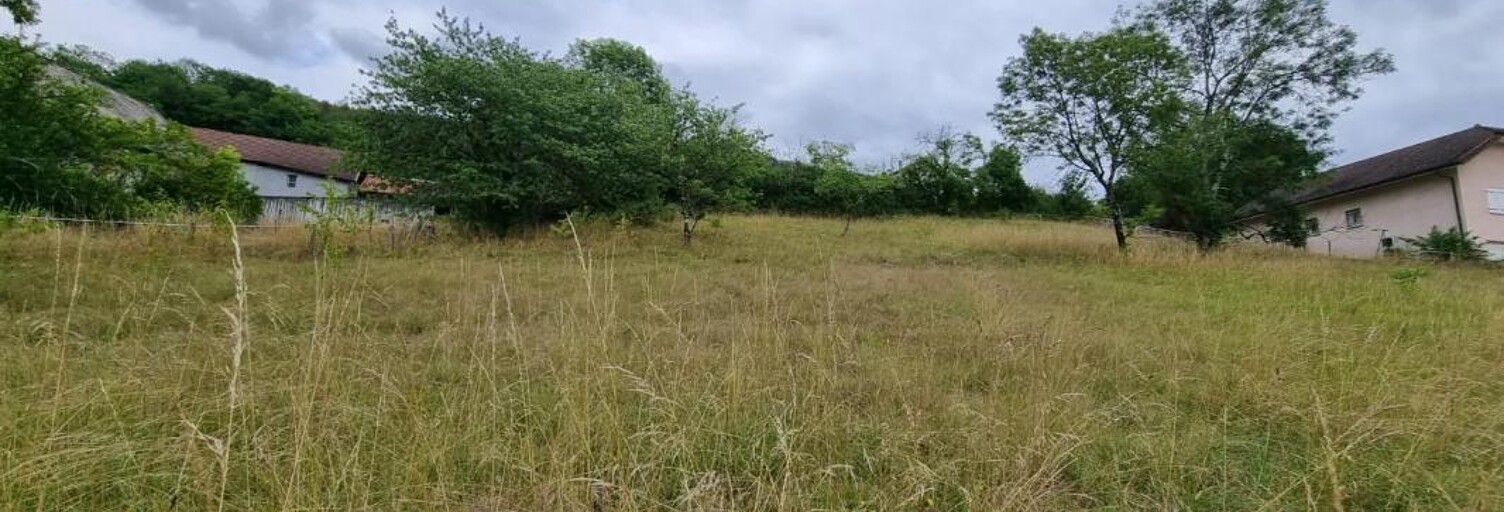 Terrain  2102 m² à vendre à Ruffieux (73310)