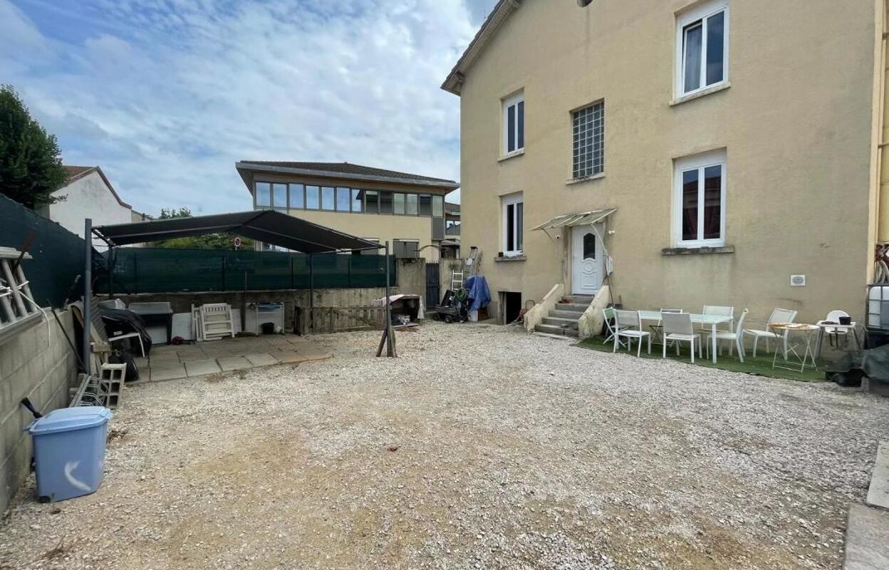 maison 6 pièces 151 m2 à vendre à Ambérieu-en-Bugey (01500)