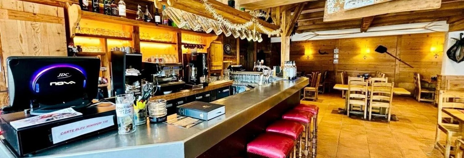 Commerce  298 m² à vendre à Saint-François-Longchamp (73130)