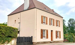 Maison 10 Pièces 250 m² à vendre à Pierre-de-Bresse (71270)