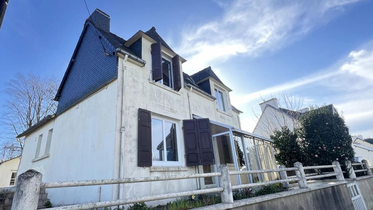 maison 5 pièces 110 m2 à vendre à Carhaix-Plouguer (29270)