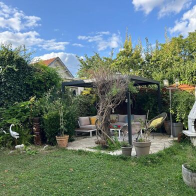 Maison 6 pièces 499000 €