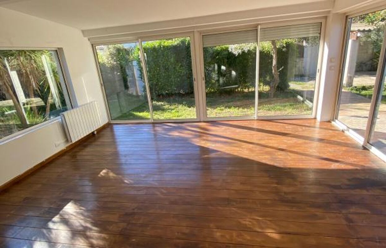 maison 4 pièces 126 m2 à vendre à Saint-Vincent-de-Barbeyrargues (34730)