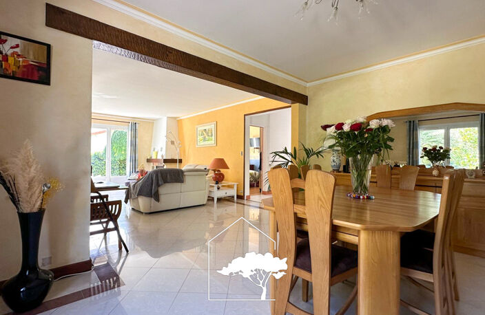 Maison familiale, plain pied; 3 chambres piscine et véranda — photo 2