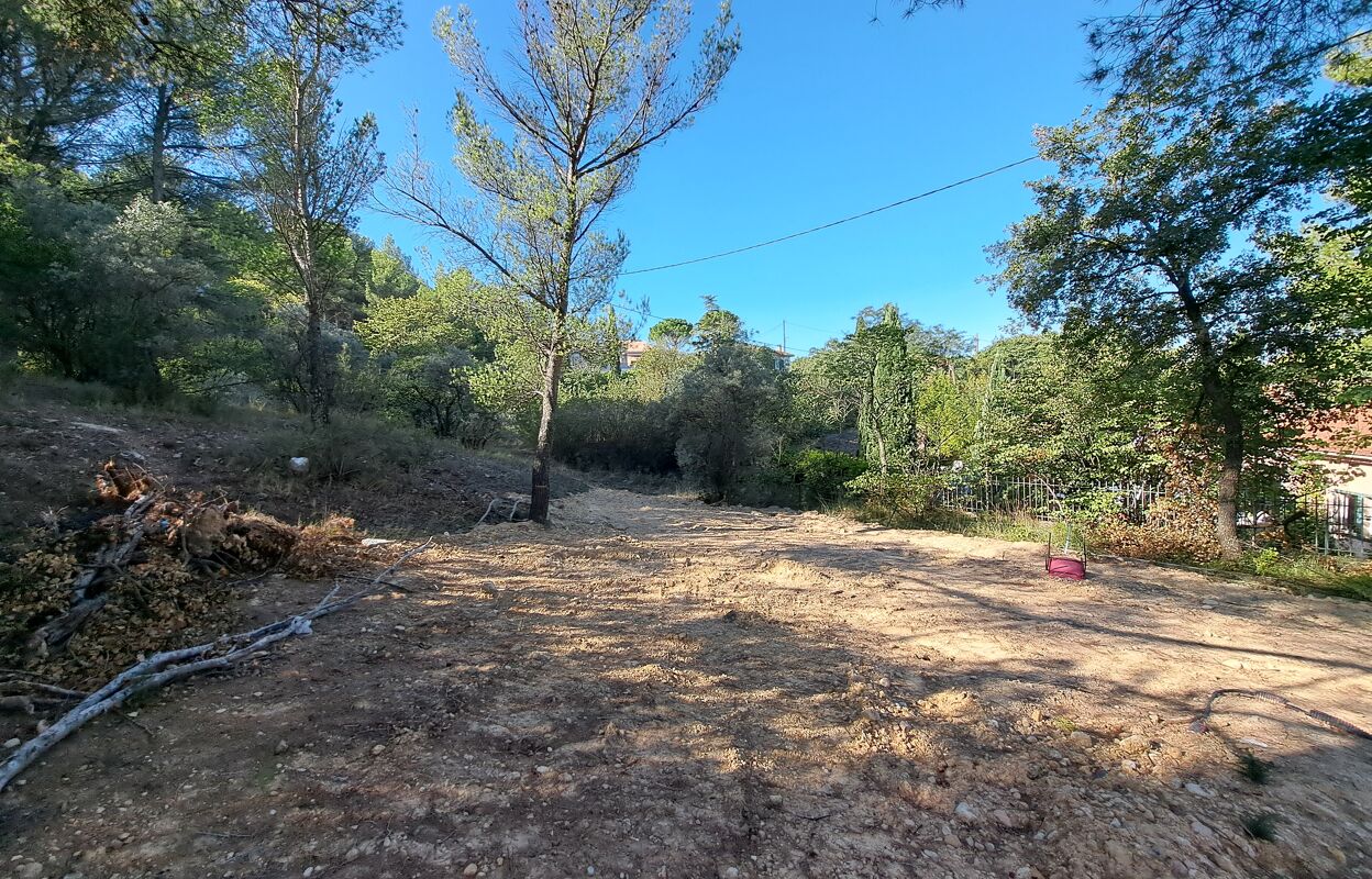 terrain  pièces 964 m2 à vendre à Aix-en-Provence (13090)