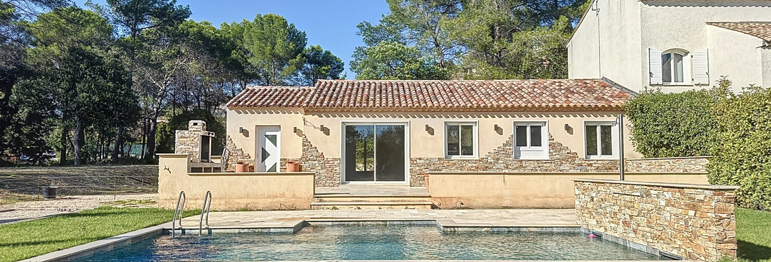 Maison   m² à vendre à Fréjus (83600)