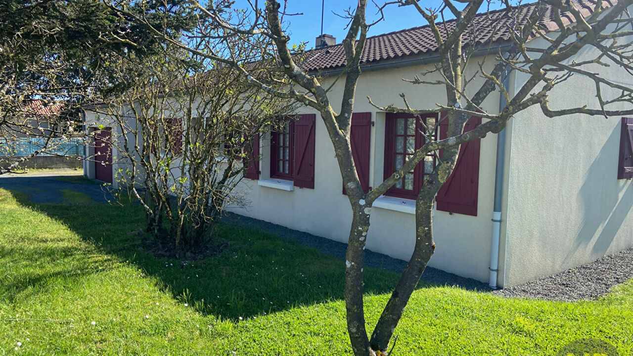 maison 4 pièces 91 m2 à vendre à Montaigu-Vendée (85600)