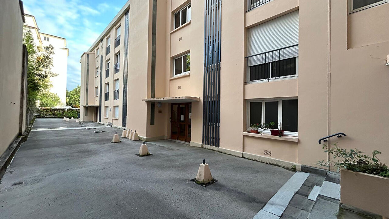 appartement 3 pièces 67 m2 à vendre à Pau (64000)