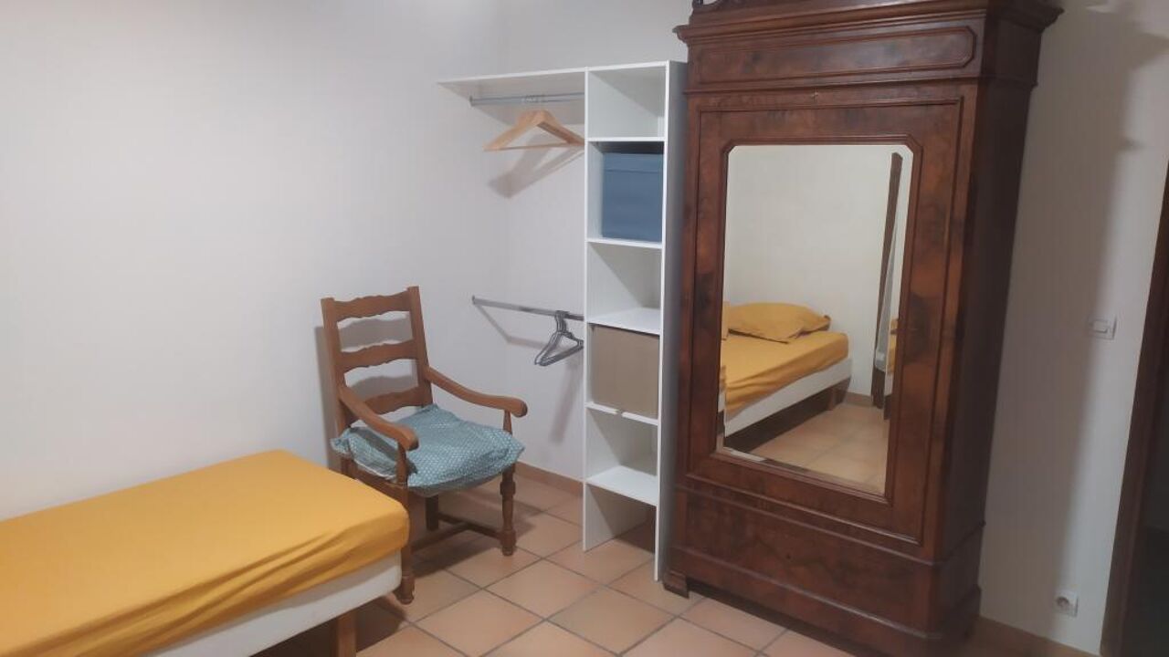 appartement 1 pièces 12 m2 à louer à Nîmes (30000)