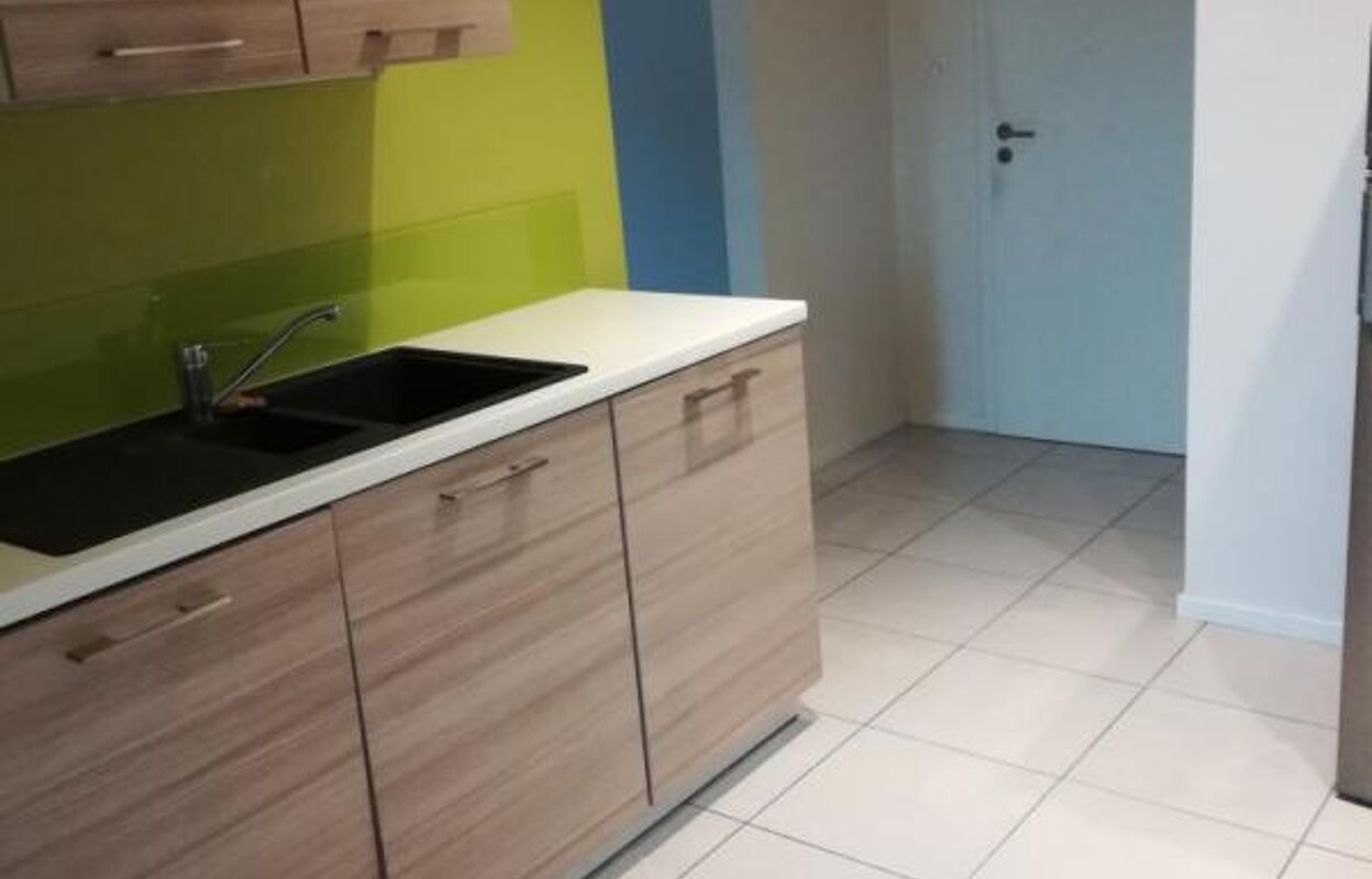 appartement 4 pièces 100 m2 à louer à Belfort (90000)