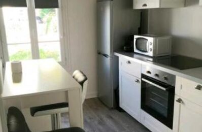 location appartement 1 300 € CC /mois à proximité de Roquefort-les-Pins (06330)