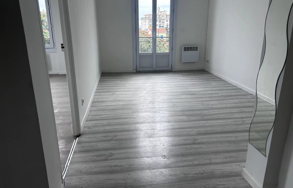 appartement 3 pièces 50 m2 à louer à Nice (06100)