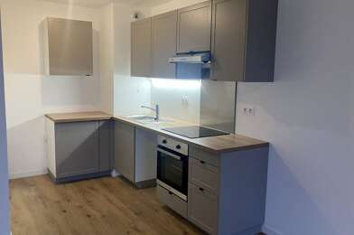 Appartement 5 pièces 950 €