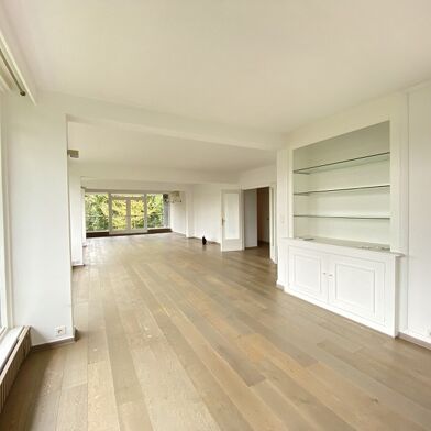 Appartement 5 pièces 1750 €