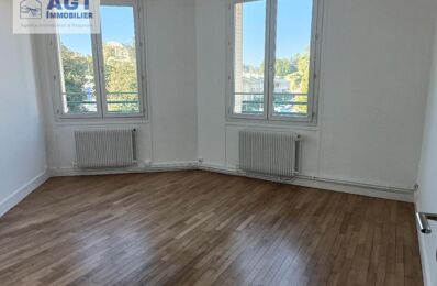 location appartement 650 € CC /mois à proximité de Beauvais (60000)