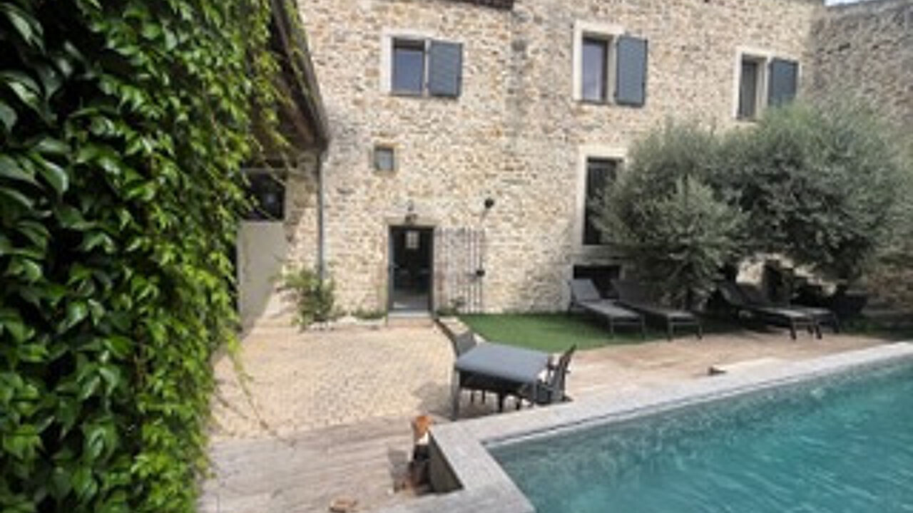 maison 7 pièces 215 m2 à vendre à Uzès (30700)