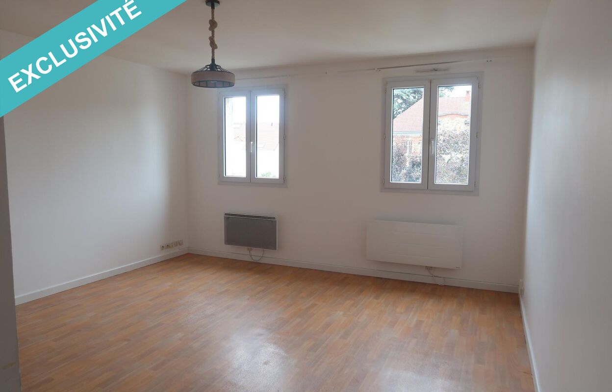 appartement 2 pièces 45 m2 à vendre à Chilly-Mazarin (91380)