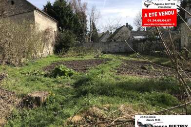 Terrain  164000 €
