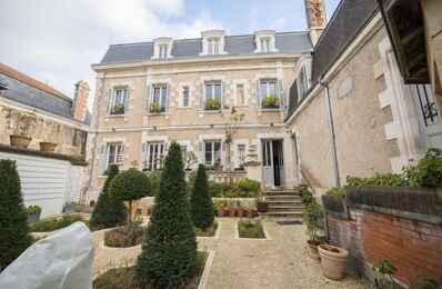 vente maison 692 000 € à proximité de Saint-Savin (86310)