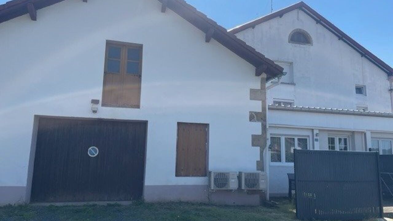 immeuble  pièces 753 m2 à vendre à Uriménil (88220)