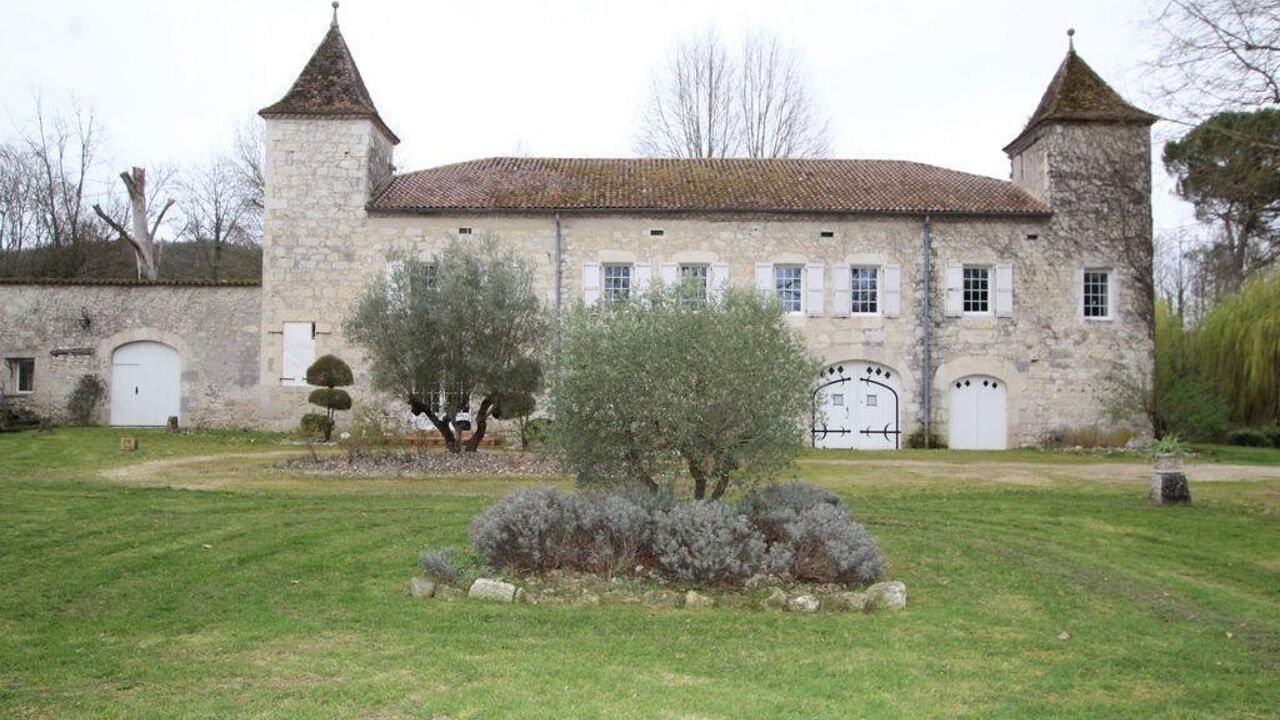 maison 24 pièces 943 m2 à vendre à Lauzerte (82110)