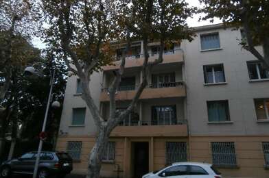 Appartement 3 pièces 705 €