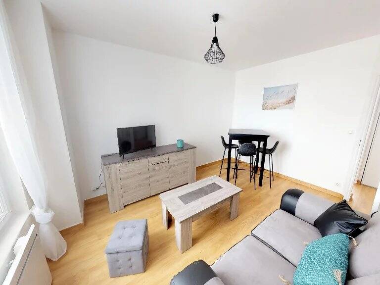 A LOUER - Appartement 2 pièces meublé proche gare — photo 1