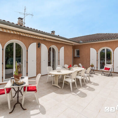 Maison 6 pièces 415000 €