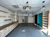 Local commercial 135 m² — photo 2