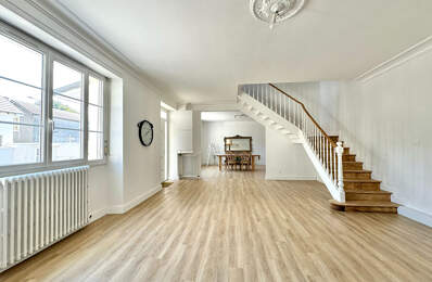 Maison Aressy 6 pièce(s) 190 m2 — photo du bien