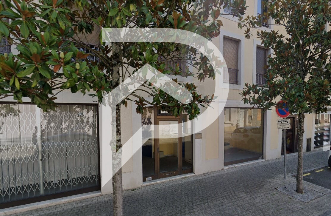 Local commercial  T3 à louer Tarbes 65000